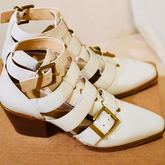 Micheal Kors Booties - Picture 6 of 7